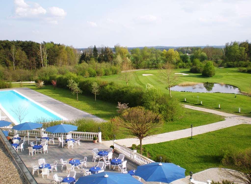 Dorint Marc Aurel Spa & Golf Resort Бад-Геггинг Удобства фото